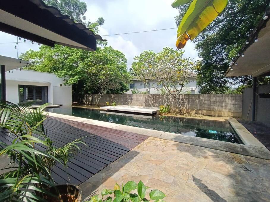 Secret Garden Pj Pool Villa Petaling Jaya Eksteriør bilde