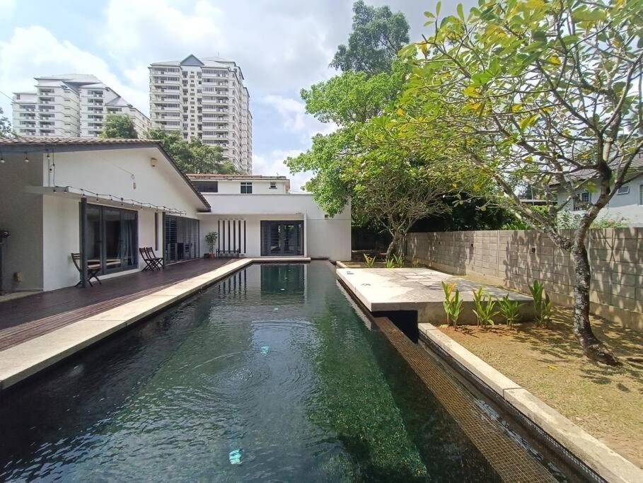 Secret Garden Pj Pool Villa Petaling Jaya Eksteriør bilde